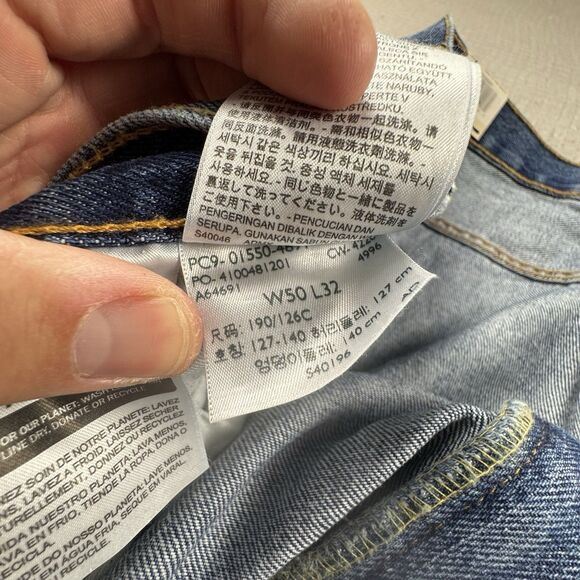 NWT Levis 550 Relaxed Jeans Men 50x32 B&T Tapered Work Denim - Picture 12 of 12